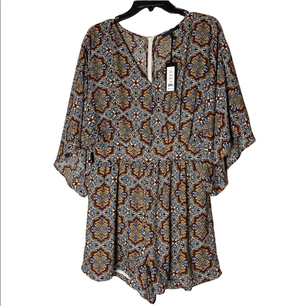NWT Romeo + Juliet Couture Romper